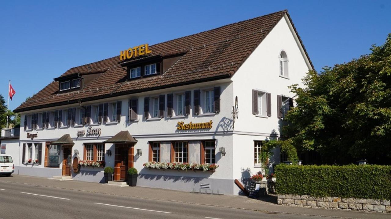 Hotel Restaurant Kreuz Kaiserstuhl Exteriör bild
